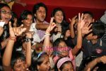 Ritesh Deshmukh, Jacqueline Fernandes watch Aladin Movie with kids in PVR on 1st Nov 2009 (13).JPG